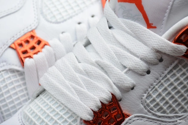 Boostmaster lin 4 Team Air OrangeCT8527-118 Jordan 0820